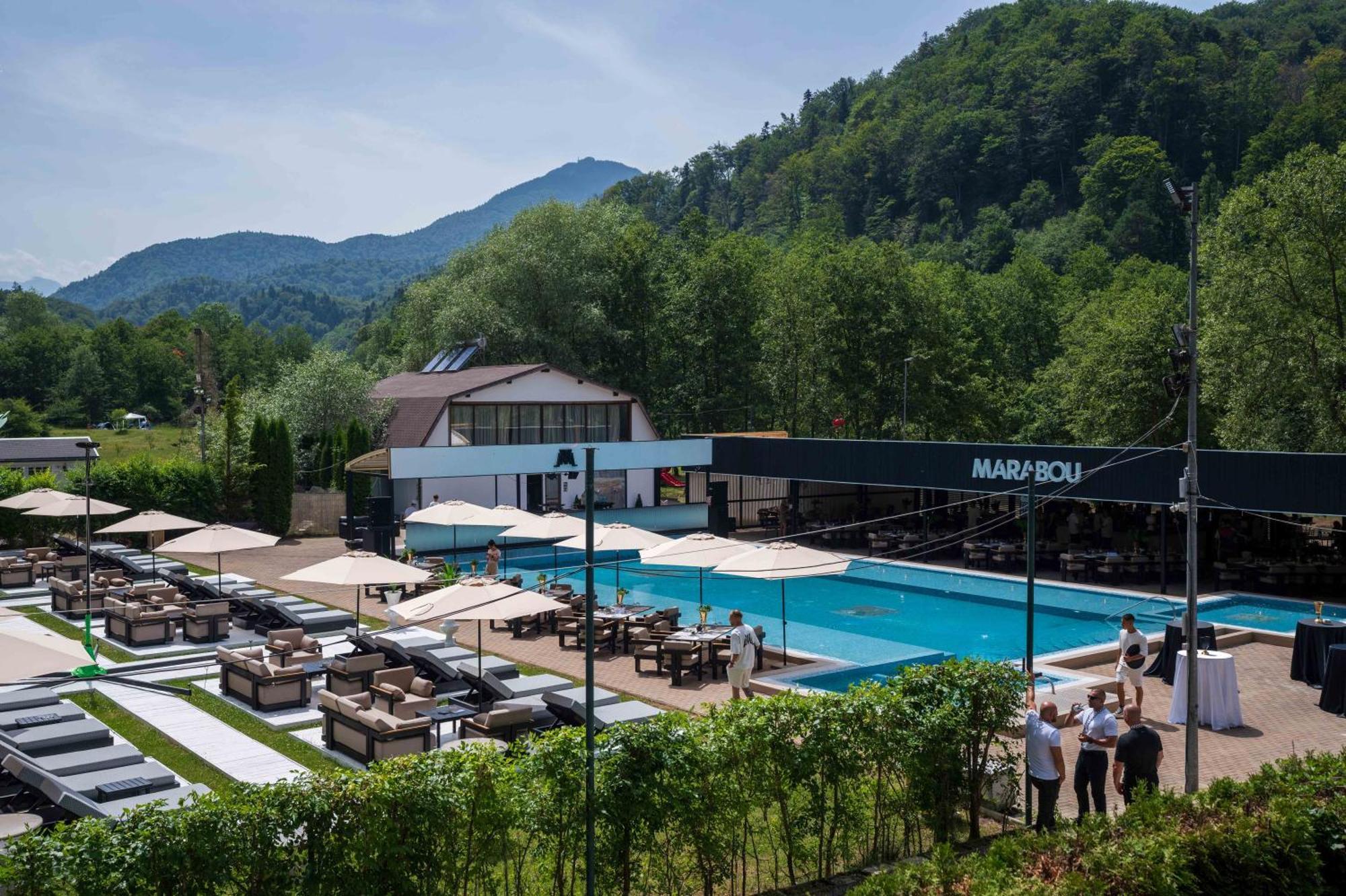 Marabou Resort Brasov Bagian luar foto